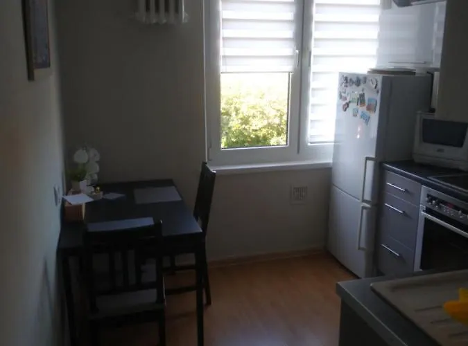 Olivia Centrum Z Zamknietym Parkingiem