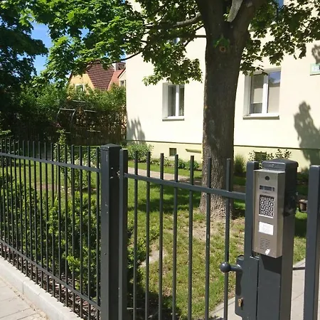 Olivia Centrum Z Zamknietym Parkingiem アパート